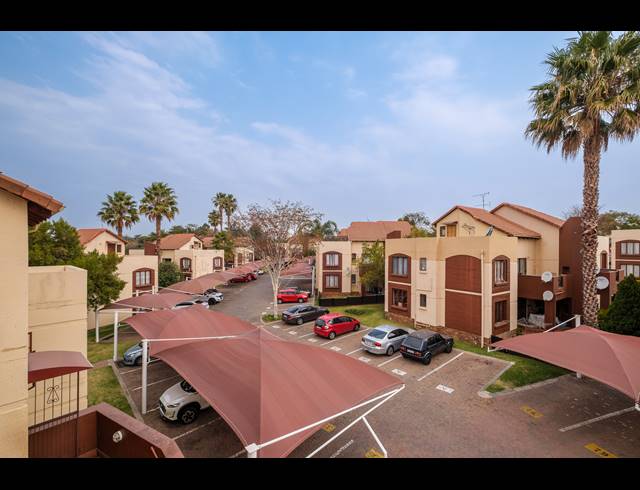 2 BEDROOM APARTMENT FOR SALE IN BROMHOF